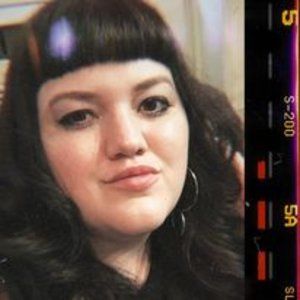 Meet your Posher, Cristina